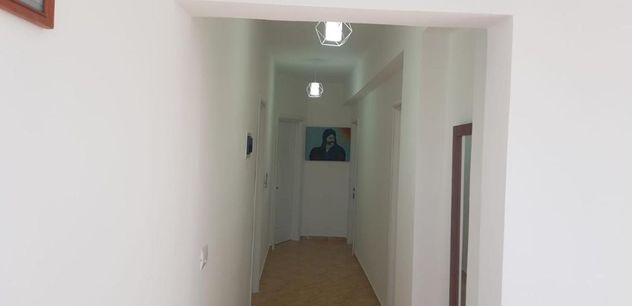 Apartments Villa Dovinefa Ksamil Eksteriør billede